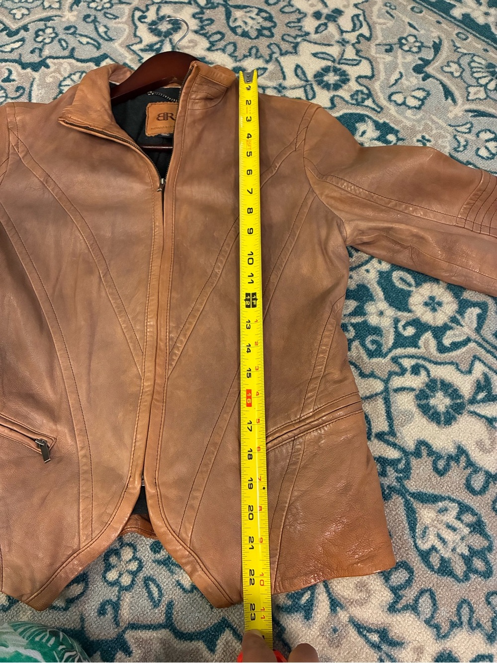 Banana Republic Tan/Brown Women Leather Zip-Front Jacket. Size Small/Medium. - Picture 11 of 16